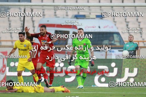 1430666, Tehran, Iran, Iran Football Pro League، Persian Gulf Cup، Week 1، First Leg، Persepolis 1 v 0 Pars Jonoubi Jam on 2019/08/22 at Azadi Stadium
