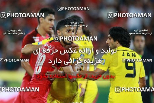 1430933, Tehran, Iran, Iran Football Pro League، Persian Gulf Cup، Week 1، First Leg، Persepolis 1 v 0 Pars Jonoubi Jam on 2019/08/22 at Azadi Stadium