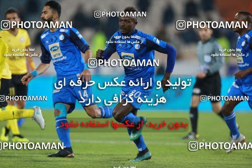 1432960, Tehran, , لیگ برتر فوتبال ایران، Persian Gulf Cup، Week 19، Second Leg، Esteghlal 2 v 0 Pars Jonoubi Jam on 2019/02/20 at Azadi Stadium