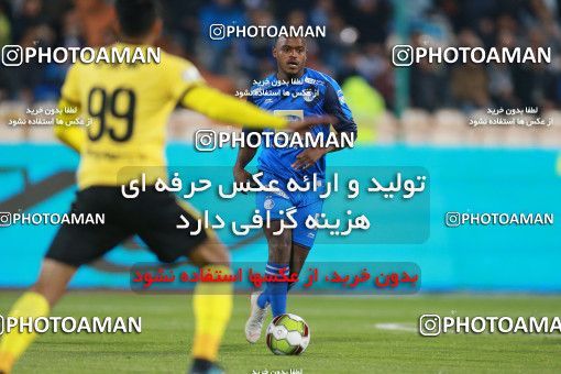 1432926, Tehran, , لیگ برتر فوتبال ایران، Persian Gulf Cup، Week 19، Second Leg، Esteghlal 2 v 0 Pars Jonoubi Jam on 2019/02/20 at Azadi Stadium