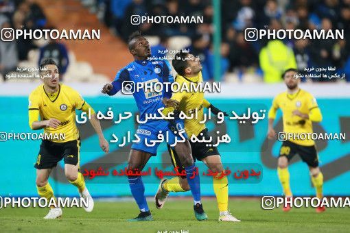 1433004, Tehran, , لیگ برتر فوتبال ایران، Persian Gulf Cup، Week 19، Second Leg، Esteghlal 2 v 0 Pars Jonoubi Jam on 2019/02/20 at Azadi Stadium