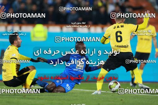 1433156, Tehran, , لیگ برتر فوتبال ایران، Persian Gulf Cup، Week 19، Second Leg، Esteghlal 2 v 0 Pars Jonoubi Jam on 2019/02/20 at Azadi Stadium