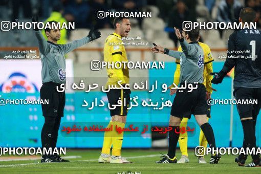 1433277, Tehran, , لیگ برتر فوتبال ایران، Persian Gulf Cup، Week 19، Second Leg، Esteghlal 2 v 0 Pars Jonoubi Jam on 2019/02/20 at Azadi Stadium