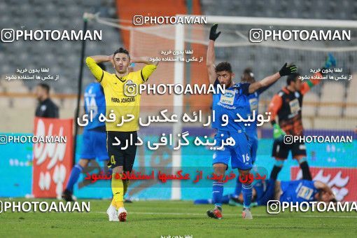 1433039, Tehran, , لیگ برتر فوتبال ایران، Persian Gulf Cup، Week 19، Second Leg، Esteghlal 2 v 0 Pars Jonoubi Jam on 2019/02/20 at Azadi Stadium
