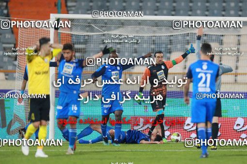 1433136, Tehran, , لیگ برتر فوتبال ایران، Persian Gulf Cup، Week 19، Second Leg، Esteghlal 2 v 0 Pars Jonoubi Jam on 2019/02/20 at Azadi Stadium