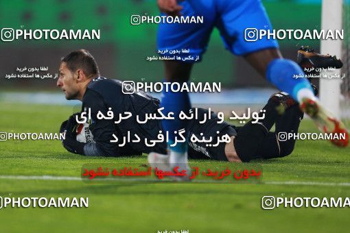 1433187, Tehran, , لیگ برتر فوتبال ایران، Persian Gulf Cup، Week 19، Second Leg، Esteghlal 2 v 0 Pars Jonoubi Jam on 2019/02/20 at Azadi Stadium