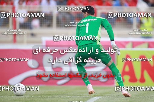 1436060, Tehran,Shahr Qods, , Iran Football Pro League، Persian Gulf Cup، Week 2، First Leg، Tractor Sazi 1 v 0 Persepolis on 2019/08/30 at Yadegar-e Emam Stadium
