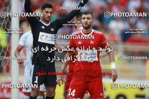 1436435, Tehran,Shahr Qods, , Iran Football Pro League، Persian Gulf Cup، Week 2، First Leg، Tractor Sazi 1 v 0 Persepolis on 2019/08/30 at Yadegar-e Emam Stadium
