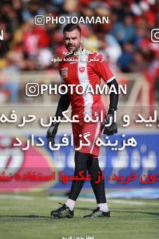 1435955, Tehran,Shahr Qods, , Iran Football Pro League، Persian Gulf Cup، Week 2، First Leg، Tractor Sazi 1 v 0 Persepolis on 2019/08/30 at Yadegar-e Emam Stadium