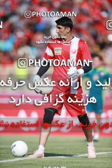 1435831, Tehran,Shahr Qods, , Iran Football Pro League، Persian Gulf Cup، Week 2، First Leg، Tractor Sazi 1 v 0 Persepolis on 2019/08/30 at Yadegar-e Emam Stadium