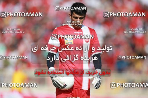 1435948, Tehran,Shahr Qods, , Iran Football Pro League، Persian Gulf Cup، Week 2، First Leg، Tractor Sazi 1 v 0 Persepolis on 2019/08/30 at Yadegar-e Emam Stadium