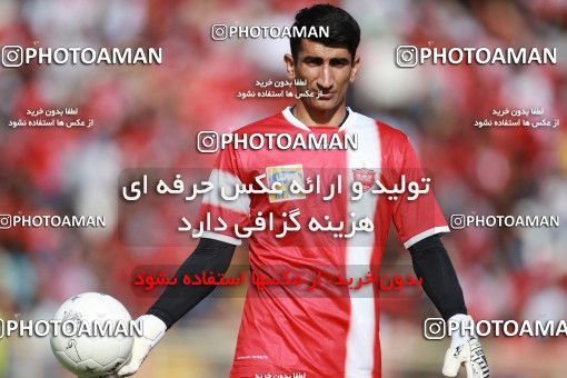 1435944, Tehran,Shahr Qods, , Iran Football Pro League، Persian Gulf Cup، Week 2، First Leg، Tractor Sazi 1 v 0 Persepolis on 2019/08/30 at Yadegar-e Emam Stadium