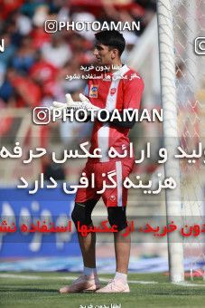 1435900, Tehran,Shahr Qods, , Iran Football Pro League، Persian Gulf Cup، Week 2، First Leg، Tractor Sazi 1 v 0 Persepolis on 2019/08/30 at Yadegar-e Emam Stadium