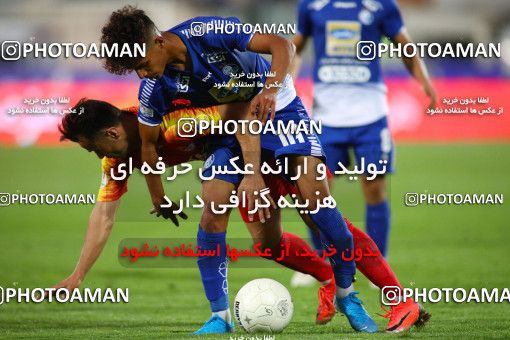 1524055, Tehran, , Iran Football Pro League، Persian Gulf Cup، Week 2، First Leg، Esteghlal 1 v 1 Foulad Khouzestan on 2019/08/29 at Azadi Stadium
