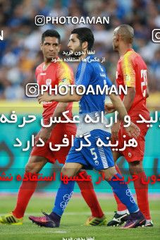 1437703, Tehran, , Iran Football Pro League، Persian Gulf Cup، Week 2، First Leg، Esteghlal 1 v 1 Foulad Khouzestan on 2019/08/29 at Azadi Stadium