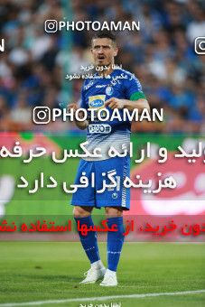 1437756, Tehran, , Iran Football Pro League، Persian Gulf Cup، Week 2، First Leg، Esteghlal 1 v 1 Foulad Khouzestan on 2019/08/29 at Azadi Stadium