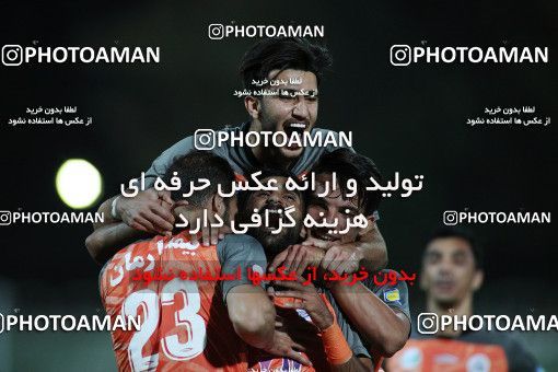 1820352, Tehran, , Iran Football Pro League، Persian Gulf Cup، Week 3، First Leg، Saipa 4 v 3 Nassaji Qaemshahr on 2019/09/15 at Shahid Dastgerdi Stadium