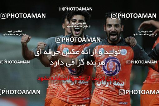 1820213, Tehran, , Iran Football Pro League، Persian Gulf Cup، Week 3، First Leg، Saipa 4 v 3 Nassaji Qaemshahr on 2019/09/15 at Shahid Dastgerdi Stadium