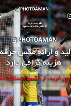 1448128, Tehran, Iran, Iran Football Pro League، Persian Gulf Cup، Week 3، First Leg، Persepolis 1 v 0 Sanat Naft Abadan on 2019/09/16 at Azadi Stadium