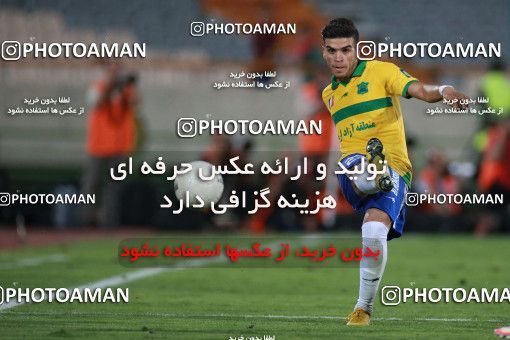 1448386, Iran Football Pro League، Persian Gulf Cup، Week 3، First Leg، 2019/09/16، Tehran، Azadi Stadium، Persepolis 1 - 0 Sanat Naft Abadan