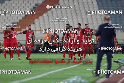1535631, Tehran, Iran, Iran Football Pro League، Persian Gulf Cup، Week 3، First Leg، Persepolis 1 v 0 Sanat Naft Abadan on 2019/09/16 at Azadi Stadium