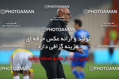 1445841, Tehran, , لیگ برتر فوتبال ایران، Persian Gulf Cup، Week 21، Second Leg، Esteghlal 1 v 0 Naft M Soleyman on 2019/03/08 at Azadi Stadium