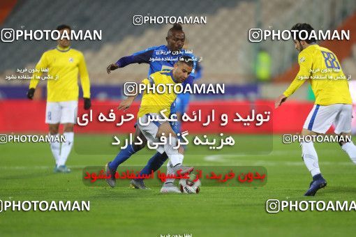 1445954, Tehran, , لیگ برتر فوتبال ایران، Persian Gulf Cup، Week 21، Second Leg، Esteghlal 1 v 0 Naft M Soleyman on 2019/03/08 at Azadi Stadium