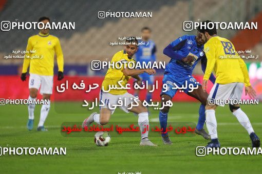 1445923, Tehran, , لیگ برتر فوتبال ایران، Persian Gulf Cup، Week 21، Second Leg، Esteghlal 1 v 0 Naft M Soleyman on 2019/03/08 at Azadi Stadium