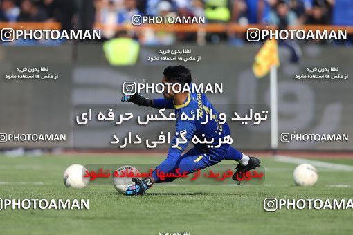 1454423, Tehran, Iran, Iran Football Pro League، Persian Gulf Cup، Week 4، First Leg، Esteghlal 0 v 1 Persepolis on 2019/09/22 at Azadi Stadium