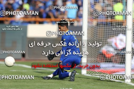 1454394, Tehran, Iran, Iran Football Pro League، Persian Gulf Cup، Week 4، First Leg، Esteghlal 0 v 1 Persepolis on 2019/09/22 at Azadi Stadium