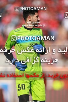1471346, Tehran, Iran, Iran Football Pro League، Persian Gulf Cup، Week 5، First Leg، Persepolis 0 v 2 Sepahan on 2019/09/26 at Azadi Stadium