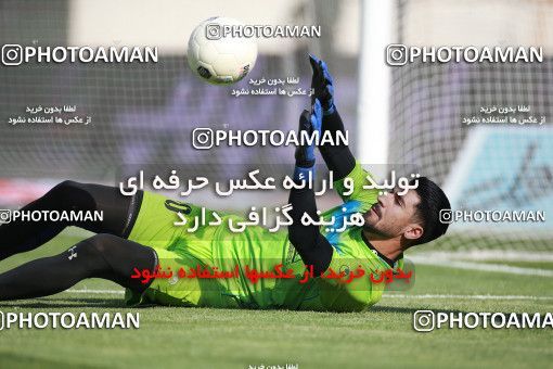 1471368, Tehran, Iran, Iran Football Pro League، Persian Gulf Cup، Week 5، First Leg، Persepolis 0 v 2 Sepahan on 2019/09/26 at Azadi Stadium
