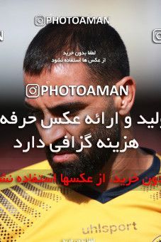 1471430, Tehran, Iran, Iran Football Pro League، Persian Gulf Cup، Week 5، First Leg، Persepolis 0 v 2 Sepahan on 2019/09/26 at Azadi Stadium