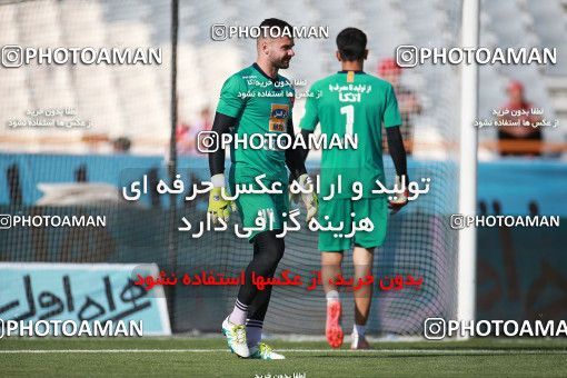 1471442, Tehran, Iran, Iran Football Pro League، Persian Gulf Cup، Week 5، First Leg، Persepolis 0 v 2 Sepahan on 2019/09/26 at Azadi Stadium