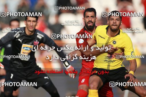 1471560, Tehran, Iran, Iran Football Pro League، Persian Gulf Cup، Week 5، First Leg، Persepolis 0 v 2 Sepahan on 2019/09/26 at Azadi Stadium