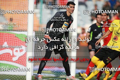 1471485, Tehran, Iran, Iran Football Pro League، Persian Gulf Cup، Week 5، First Leg، Persepolis 0 v 2 Sepahan on 2019/09/26 at Azadi Stadium