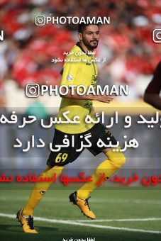 1471504, Tehran, Iran, Iran Football Pro League، Persian Gulf Cup، Week 5، First Leg، Persepolis 0 v 2 Sepahan on 2019/09/26 at Azadi Stadium