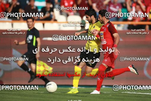 1471528, Tehran, Iran, Iran Football Pro League، Persian Gulf Cup، Week 5، First Leg، Persepolis 0 v 2 Sepahan on 2019/09/26 at Azadi Stadium