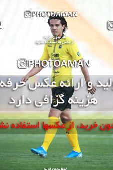 1471583, Tehran, Iran, Iran Football Pro League، Persian Gulf Cup، Week 5، First Leg، Persepolis 0 v 2 Sepahan on 2019/09/26 at Azadi Stadium