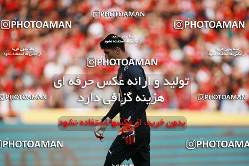 1471549, Tehran, Iran, Iran Football Pro League، Persian Gulf Cup، Week 5، First Leg، Persepolis 0 v 2 Sepahan on 2019/09/26 at Azadi Stadium