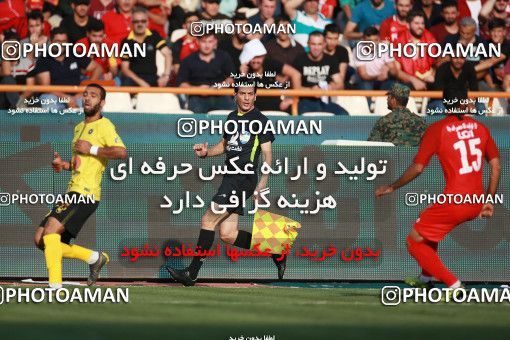 1471545, Tehran, Iran, Iran Football Pro League، Persian Gulf Cup، Week 5، First Leg، Persepolis 0 v 2 Sepahan on 2019/09/26 at Azadi Stadium