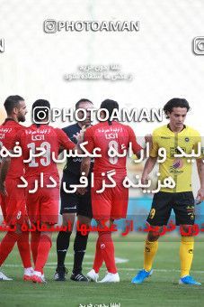 1471488, Tehran, Iran, Iran Football Pro League، Persian Gulf Cup، Week 5، First Leg، Persepolis 0 v 2 Sepahan on 2019/09/26 at Azadi Stadium