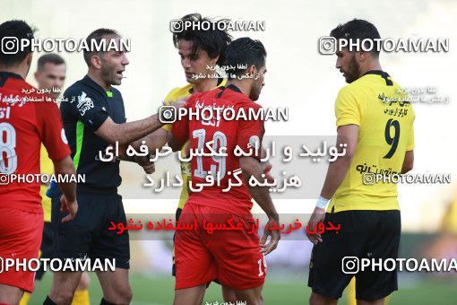 1471722, Tehran, Iran, Iran Football Pro League، Persian Gulf Cup، Week 5، First Leg، Persepolis 0 v 2 Sepahan on 2019/09/26 at Azadi Stadium