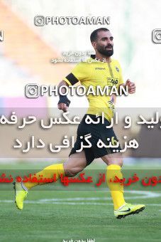 1471652, Tehran, Iran, Iran Football Pro League، Persian Gulf Cup، Week 5، First Leg، Persepolis 0 v 2 Sepahan on 2019/09/26 at Azadi Stadium