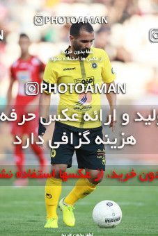 1471670, Tehran, Iran, Iran Football Pro League، Persian Gulf Cup، Week 5، First Leg، Persepolis 0 v 2 Sepahan on 2019/09/26 at Azadi Stadium