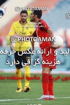 1471671, Tehran, Iran, Iran Football Pro League، Persian Gulf Cup، Week 5، First Leg، Persepolis 0 v 2 Sepahan on 2019/09/26 at Azadi Stadium