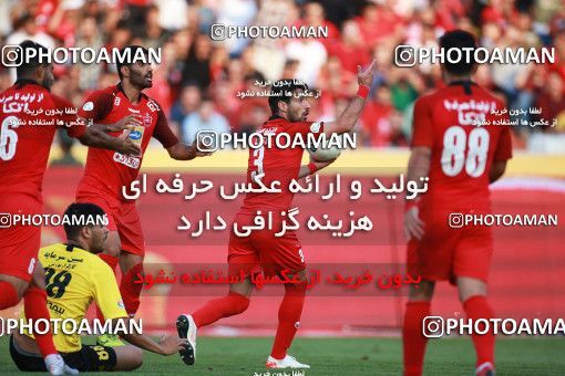 1471721, Tehran, Iran, Iran Football Pro League، Persian Gulf Cup، Week 5، First Leg، Persepolis 0 v 2 Sepahan on 2019/09/26 at Azadi Stadium