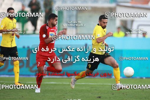 1471844, Tehran, Iran, Iran Football Pro League، Persian Gulf Cup، Week 5، First Leg، Persepolis 0 v 2 Sepahan on 2019/09/26 at Azadi Stadium