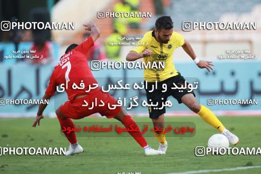 1471917, Tehran, Iran, Iran Football Pro League، Persian Gulf Cup، Week 5، First Leg، Persepolis 0 v 2 Sepahan on 2019/09/26 at Azadi Stadium
