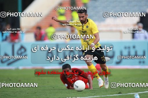 1471960, Tehran, Iran, Iran Football Pro League، Persian Gulf Cup، Week 5، First Leg، Persepolis 0 v 2 Sepahan on 2019/09/26 at Azadi Stadium